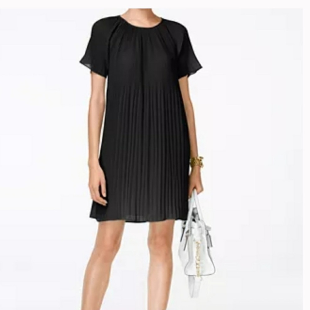 MICHAEL Michael Kors Short Sleeve Pleated / Plisse Dress Black Flowy Dress Small